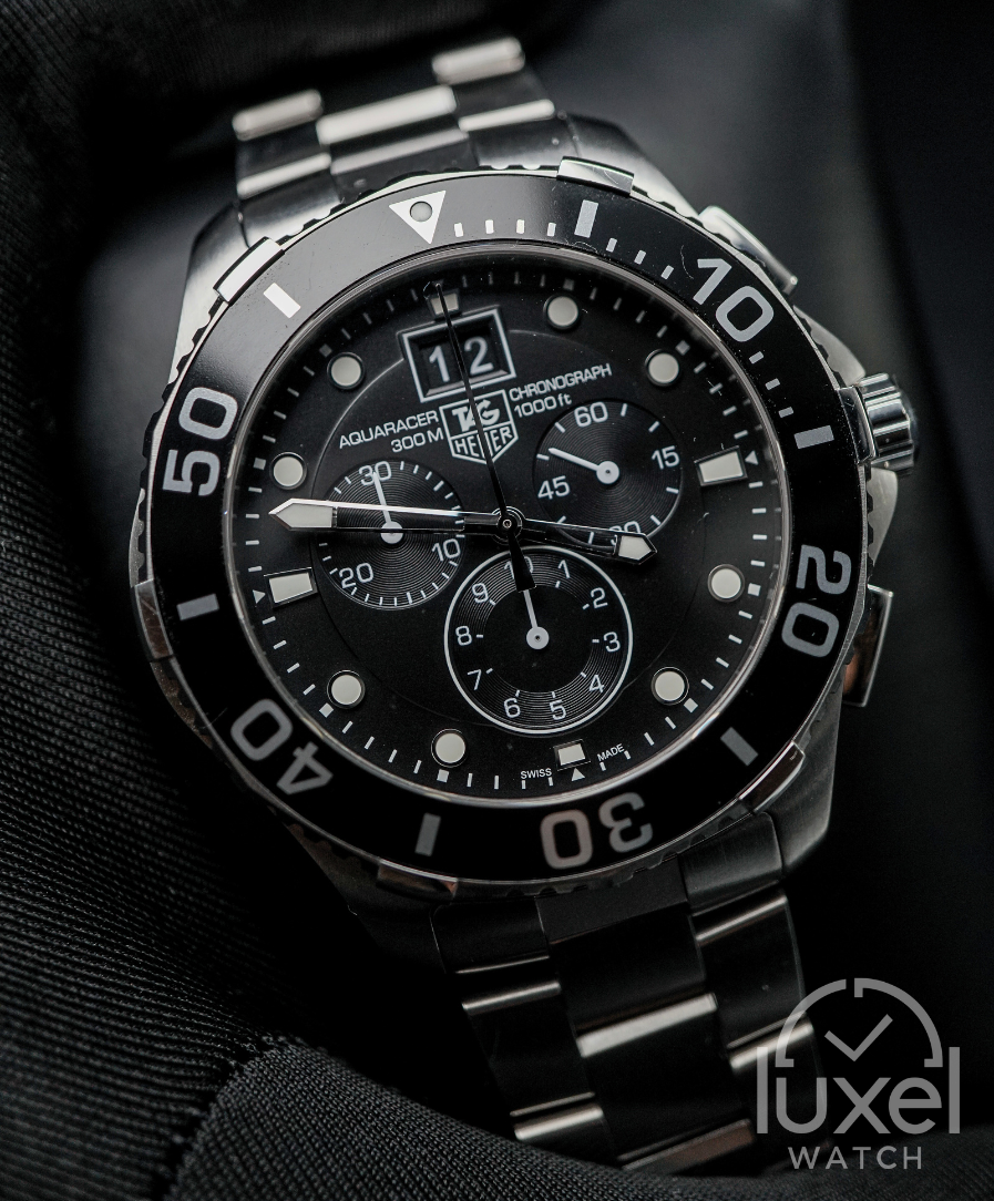 Aquaracer Grande Date Chronograph Black Dial