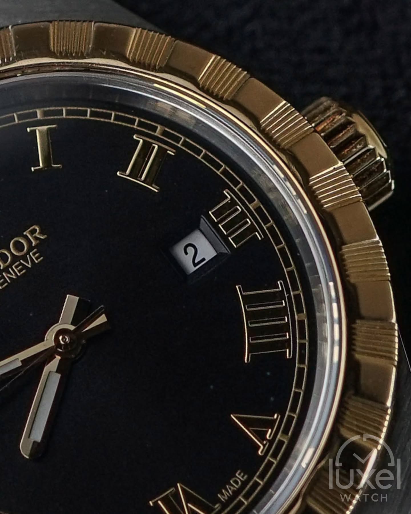 Royal Black Dial 28mm Two-Tone Steel M28303-0003