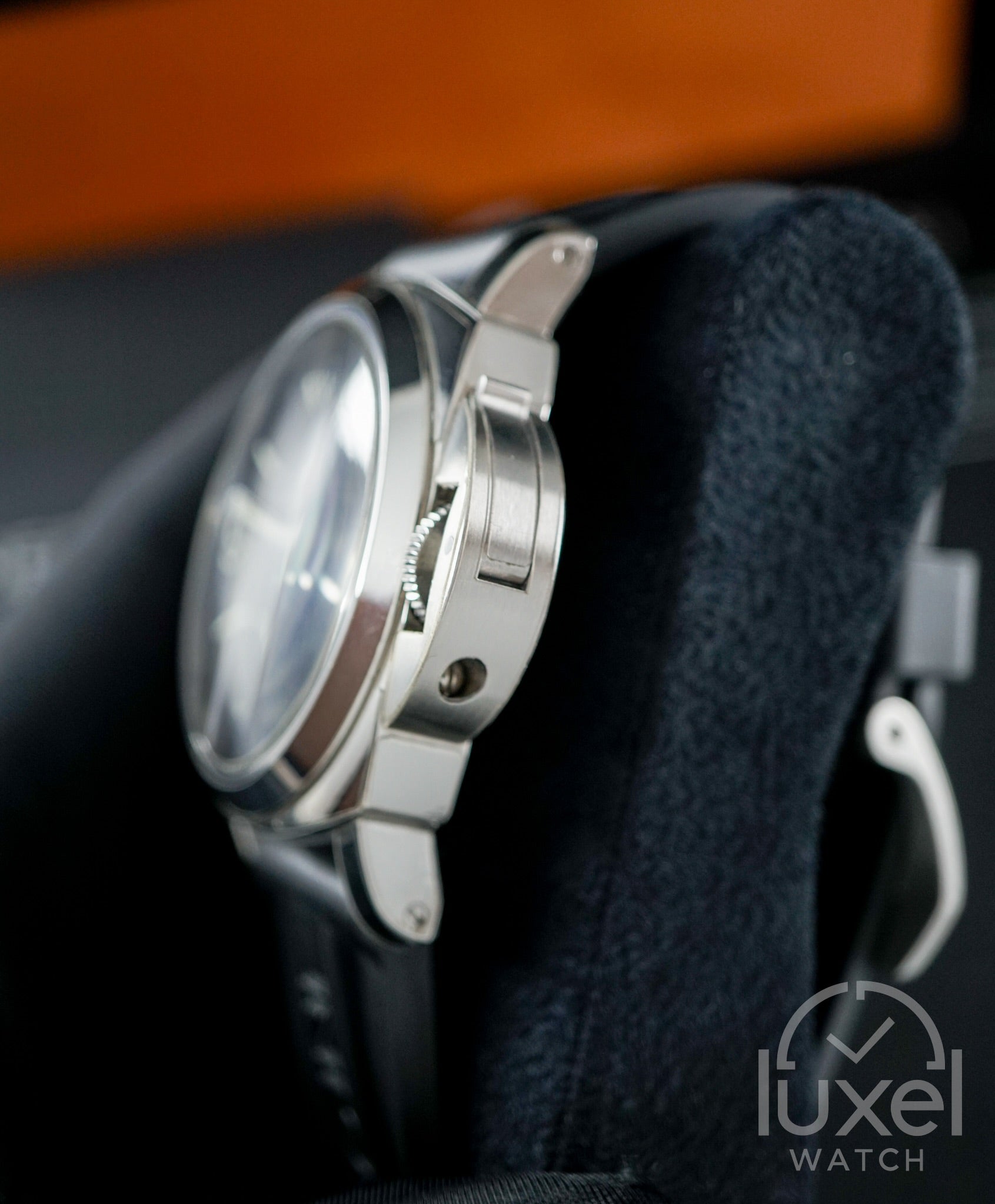 Luminor Base Logo Black Rubber Strap PAM01086
