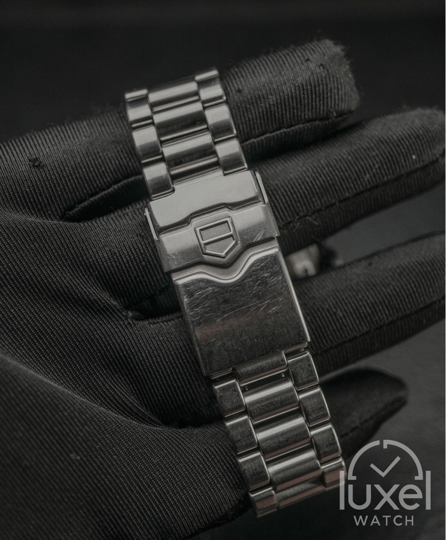 Formula 1 Chronograph Black Dial Steel Bracelet