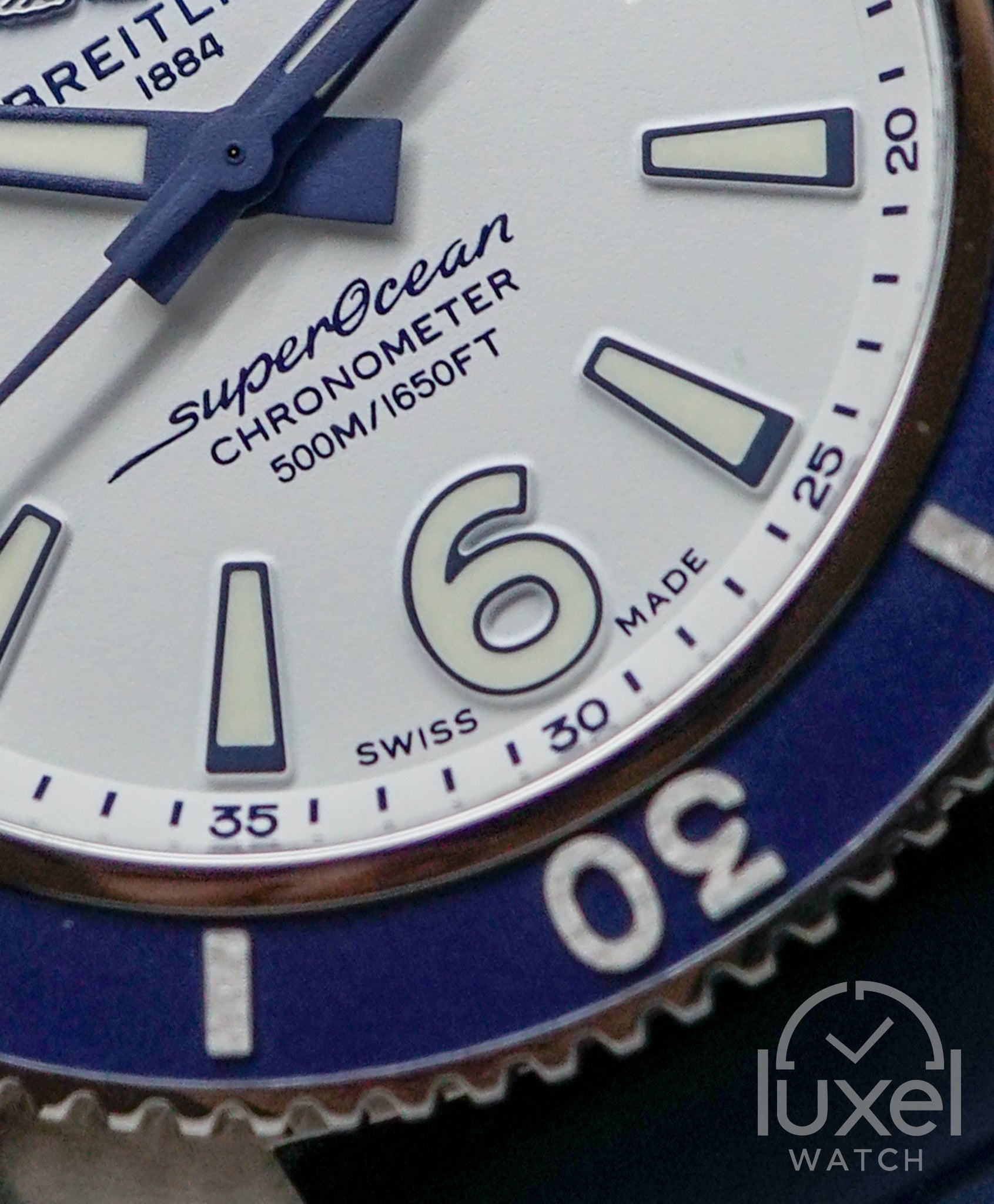 Superocean Automatic 42 White Dial Blue Rubber Strap 42 mm A17366D81A1S1