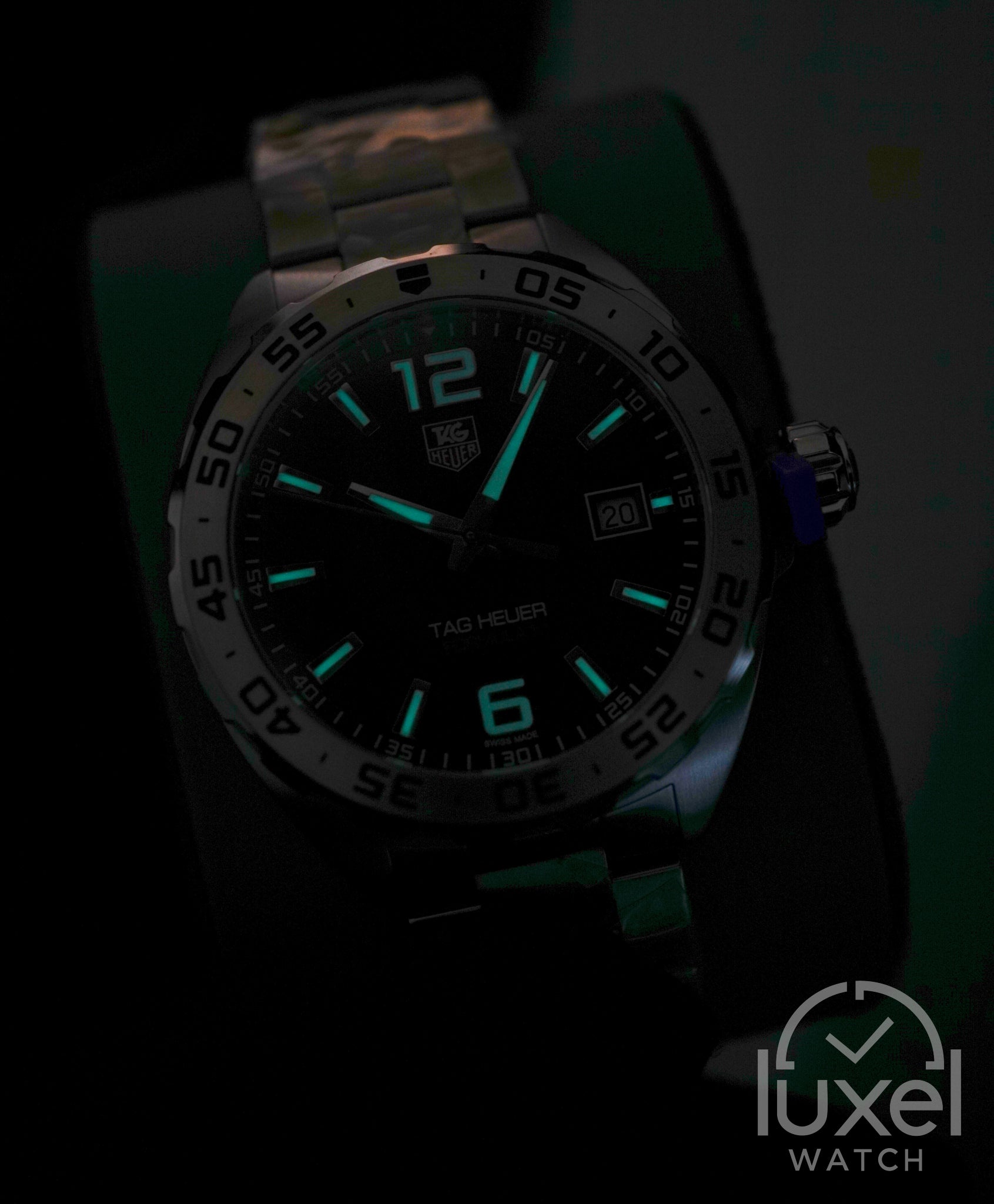 Formula 1 Date Black Dial Steel Bracelet 41 mm Steel WAZ1112.BA0875