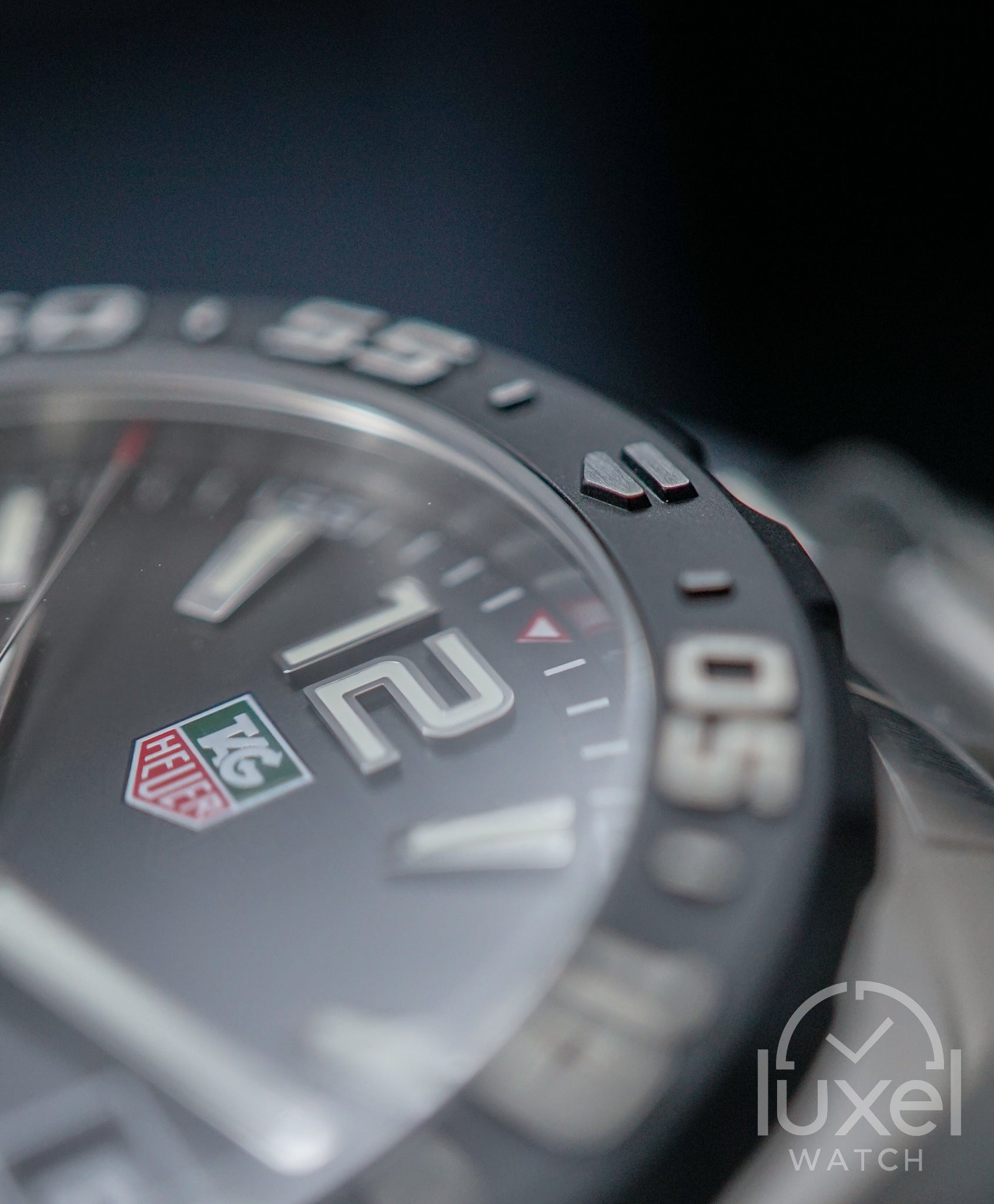 Formula 1 Date Black Opalin Dial Steel Bracelet 41 mm Steel Case WAZ1110.BA0875