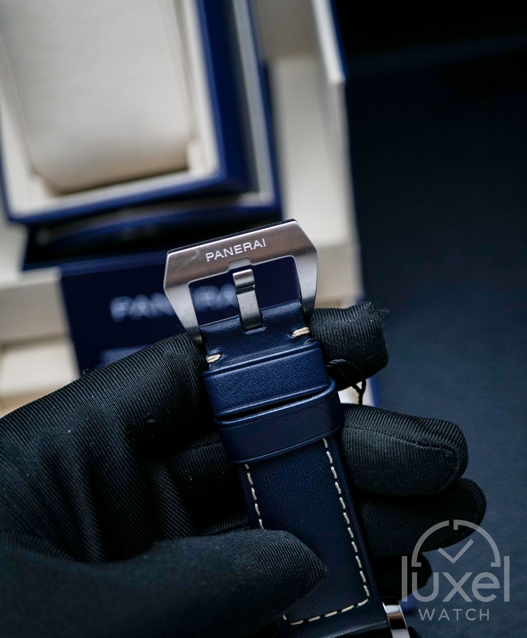 Blu Mare With Blue Dial Leather Strap + Extra Blue Rubber Strap PAM1085