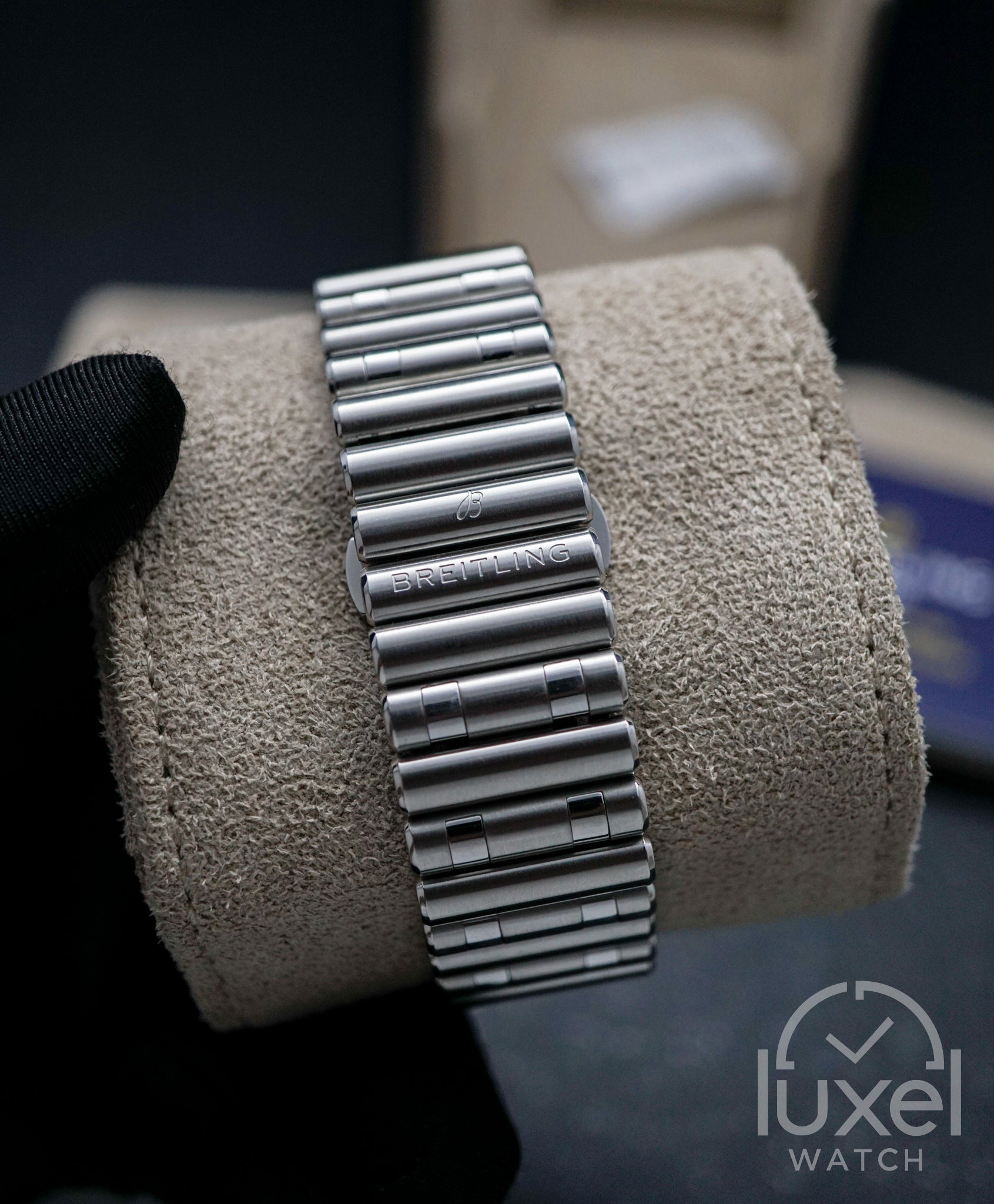 Chronomat B01 Silver Dial AB0134101G1A1