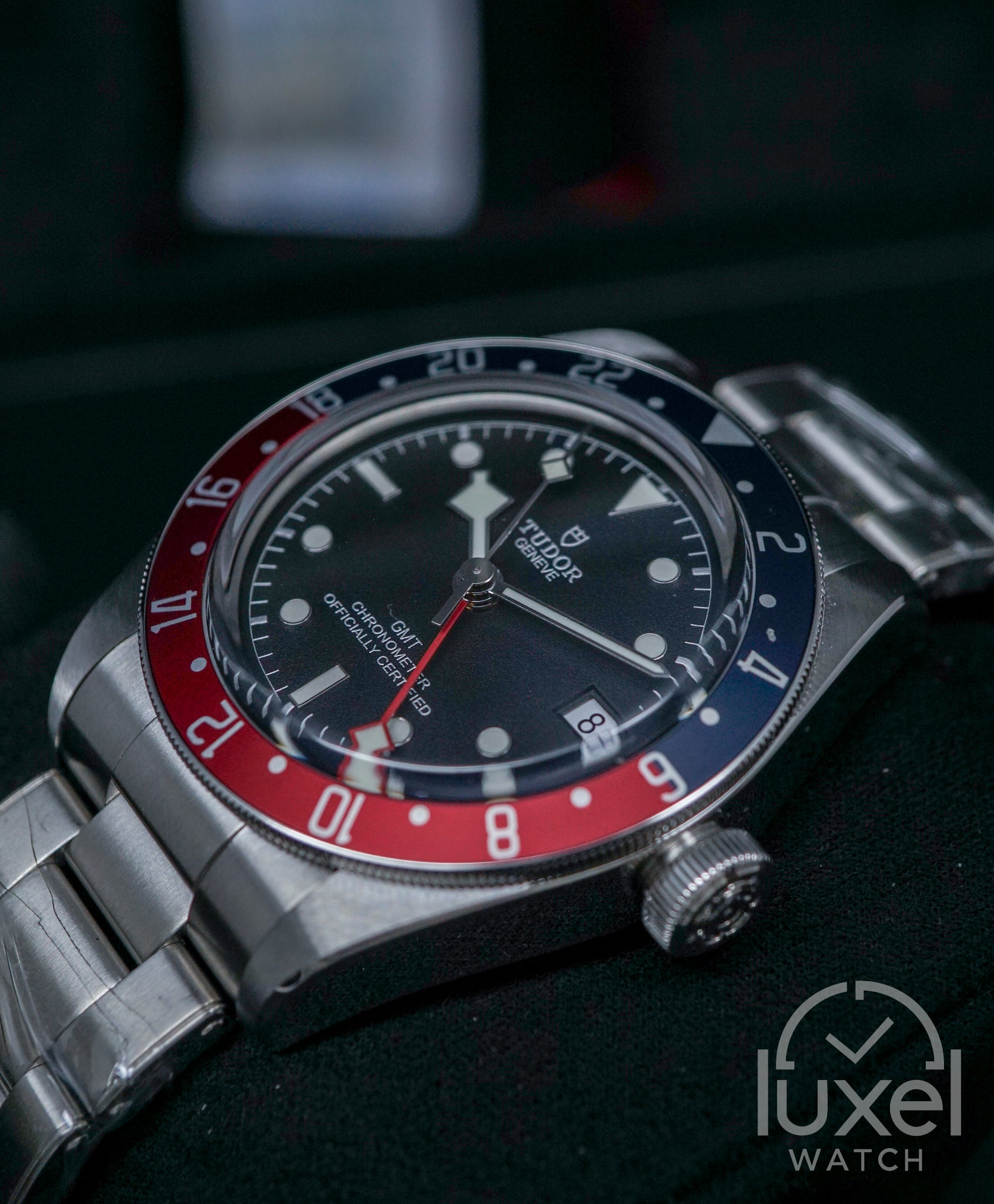 Black Bay GMT Pepsi 41mm Black Dial, Steel Bracelet M79830RB-0001