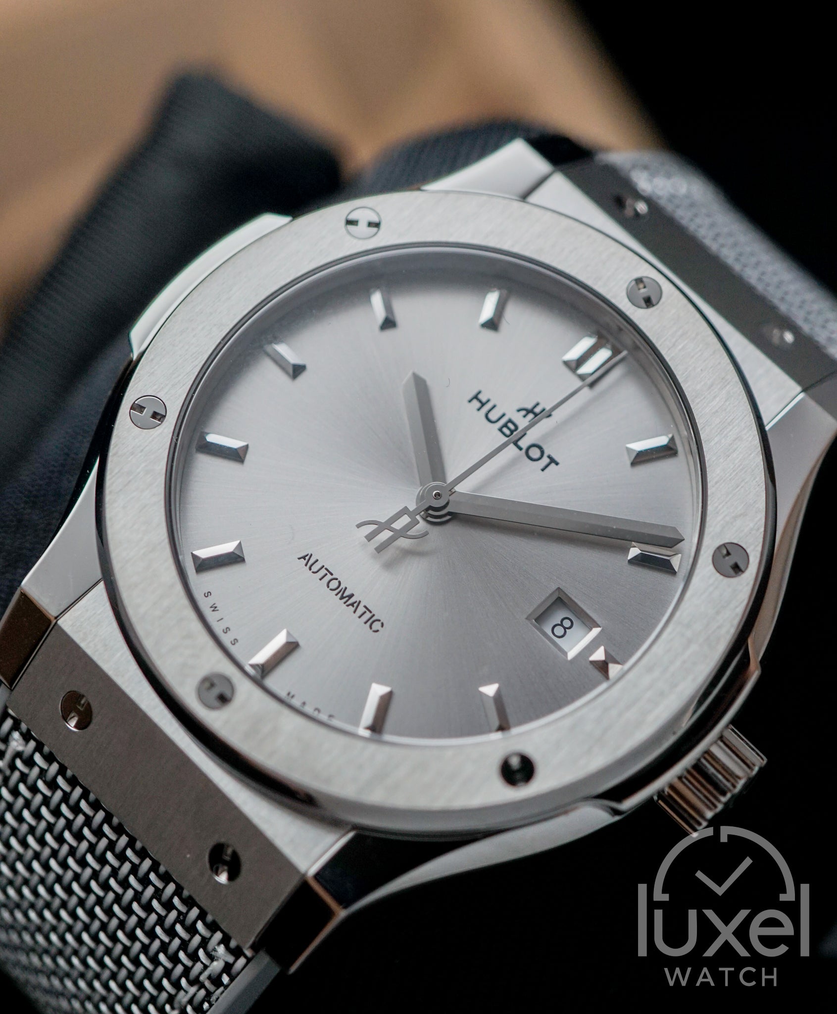 Classic Fusion Essential Grey Titanium Case 542.NX.5610.NR.HEC24