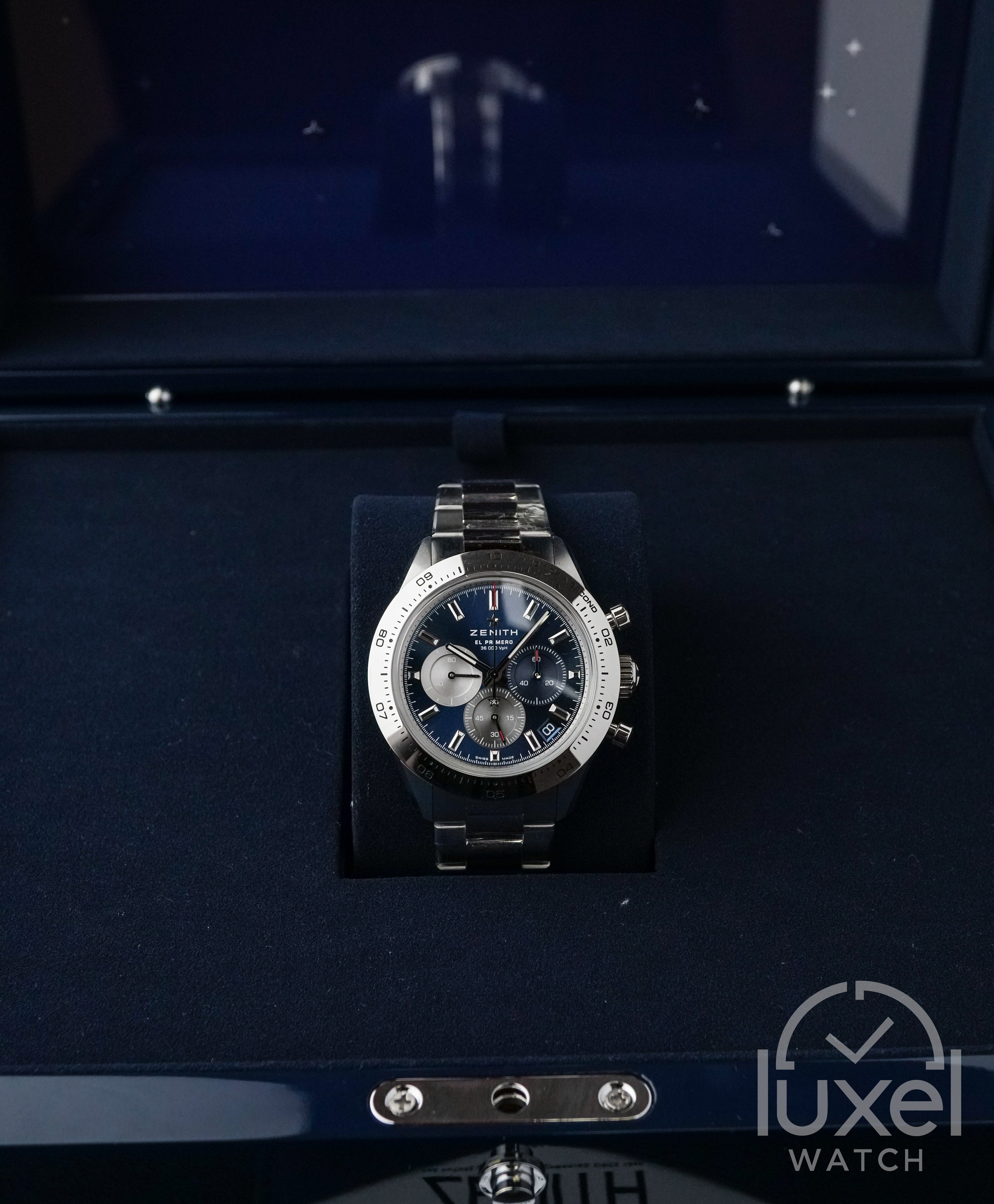 Chronomaster Sport with blue sunray dial steel bracelet 03.3114.3600/51.M3100