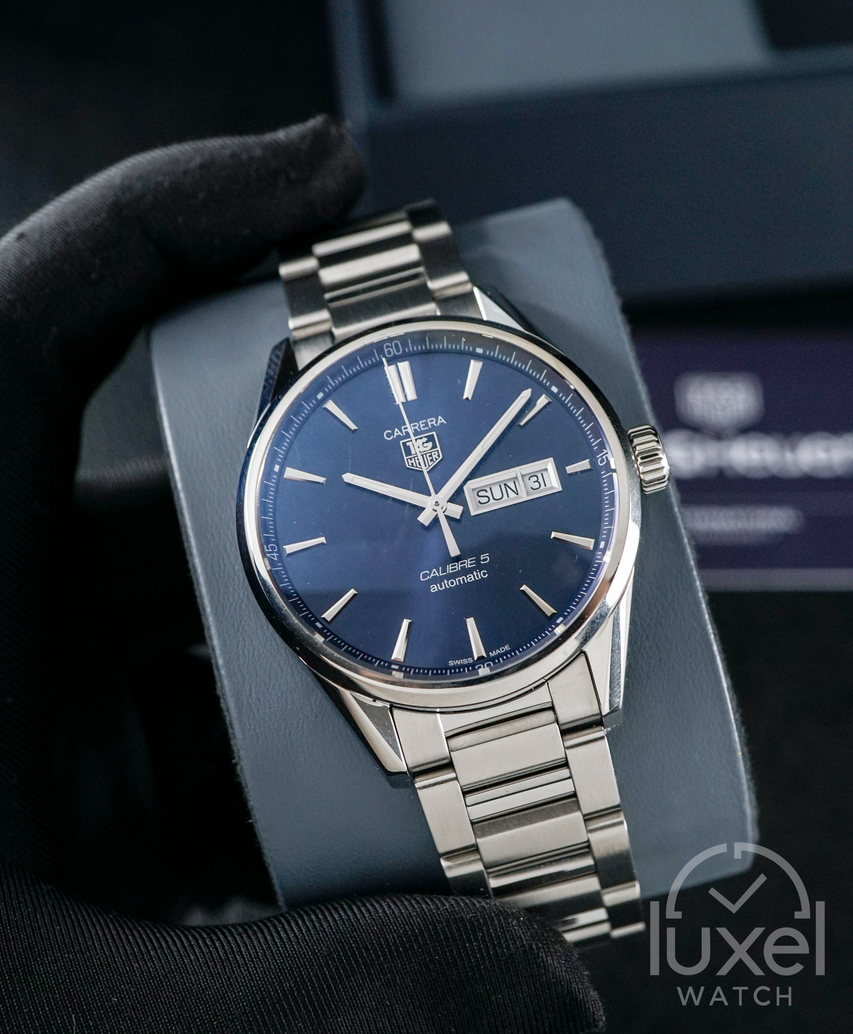Carrera Calibre 5 Day-Date Blue Dial Steel Bracelet WAR201E