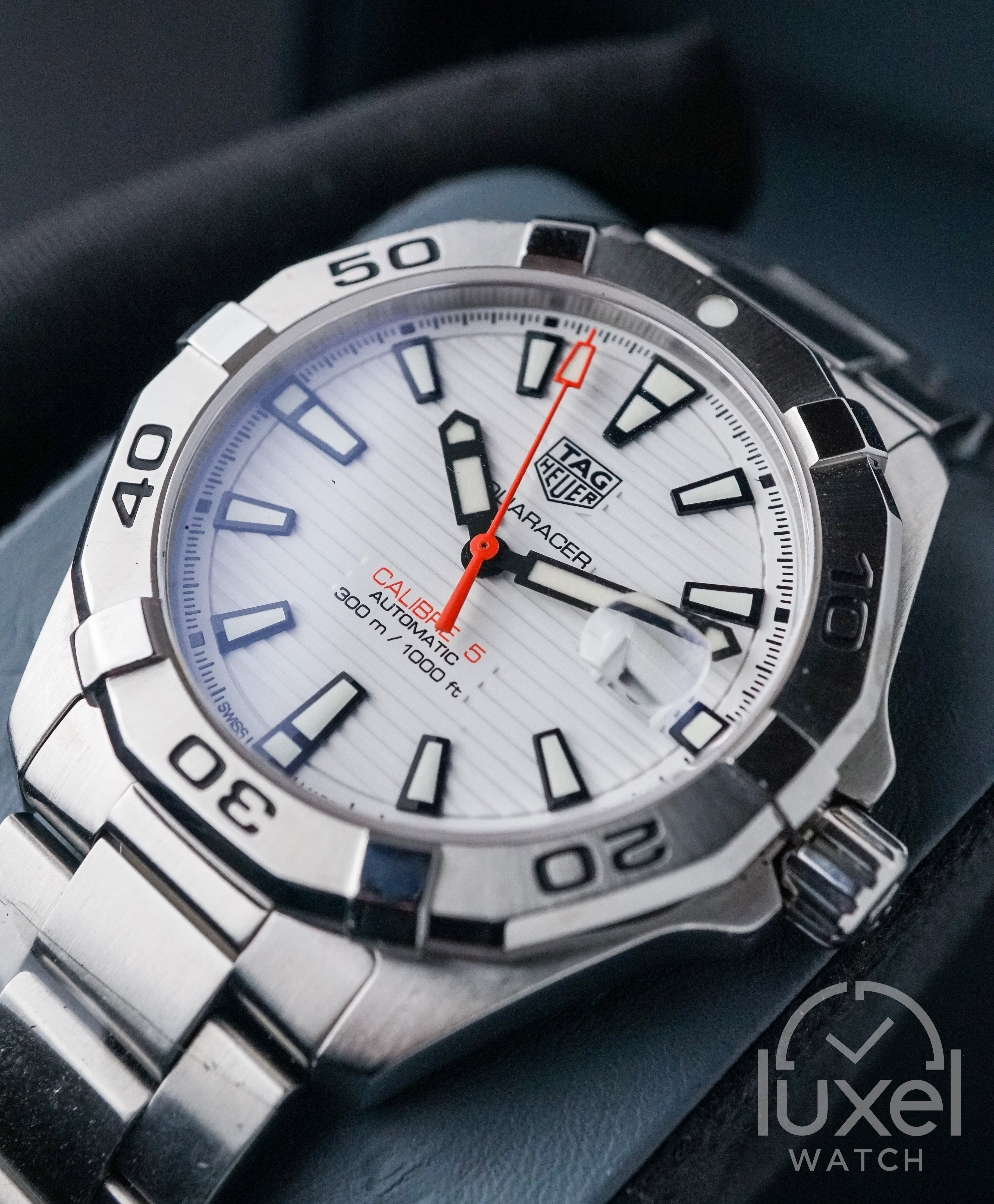 Aquaracer 300 White Dial With Steel Bracelet WBD2111.BA0928