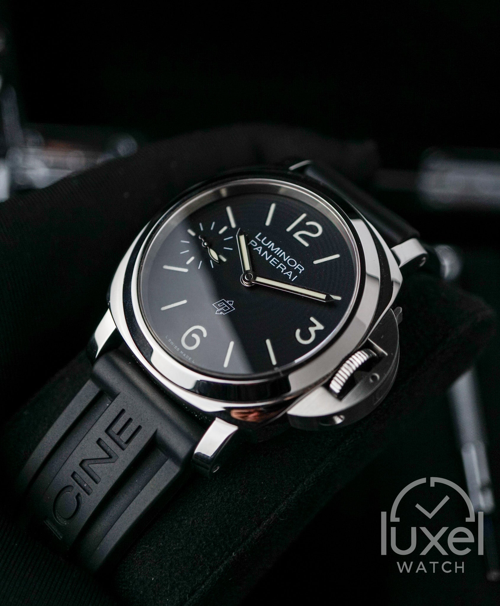 PAM 1084 Black Dial With Black Rubber Strap + Extra Black Leather Strap