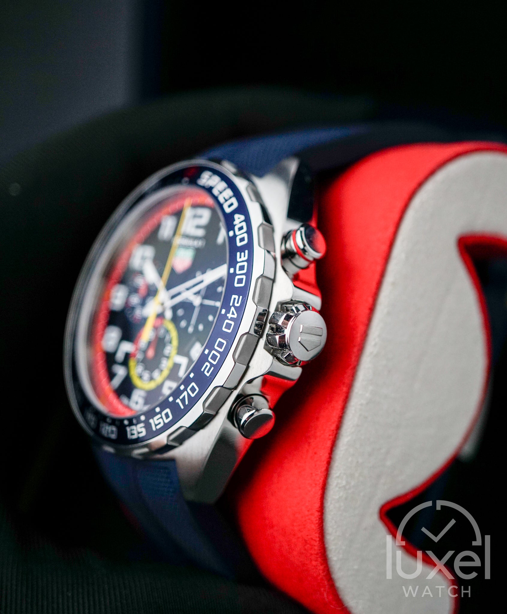 Formula 1 Chronograph X Red Bull Racing 43mm Steel Case with Blue Dial Rubber Strap CAZ101AL.FT8052