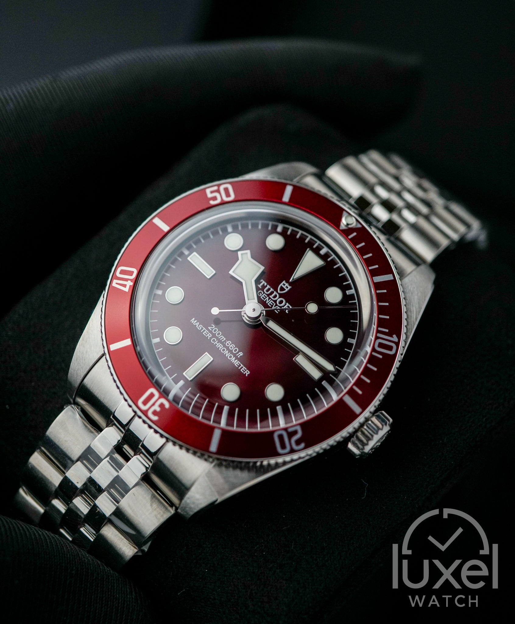 Black Bay 58 Burgundy Dial Jubilee Bracelet M7939A1A0RU-0001