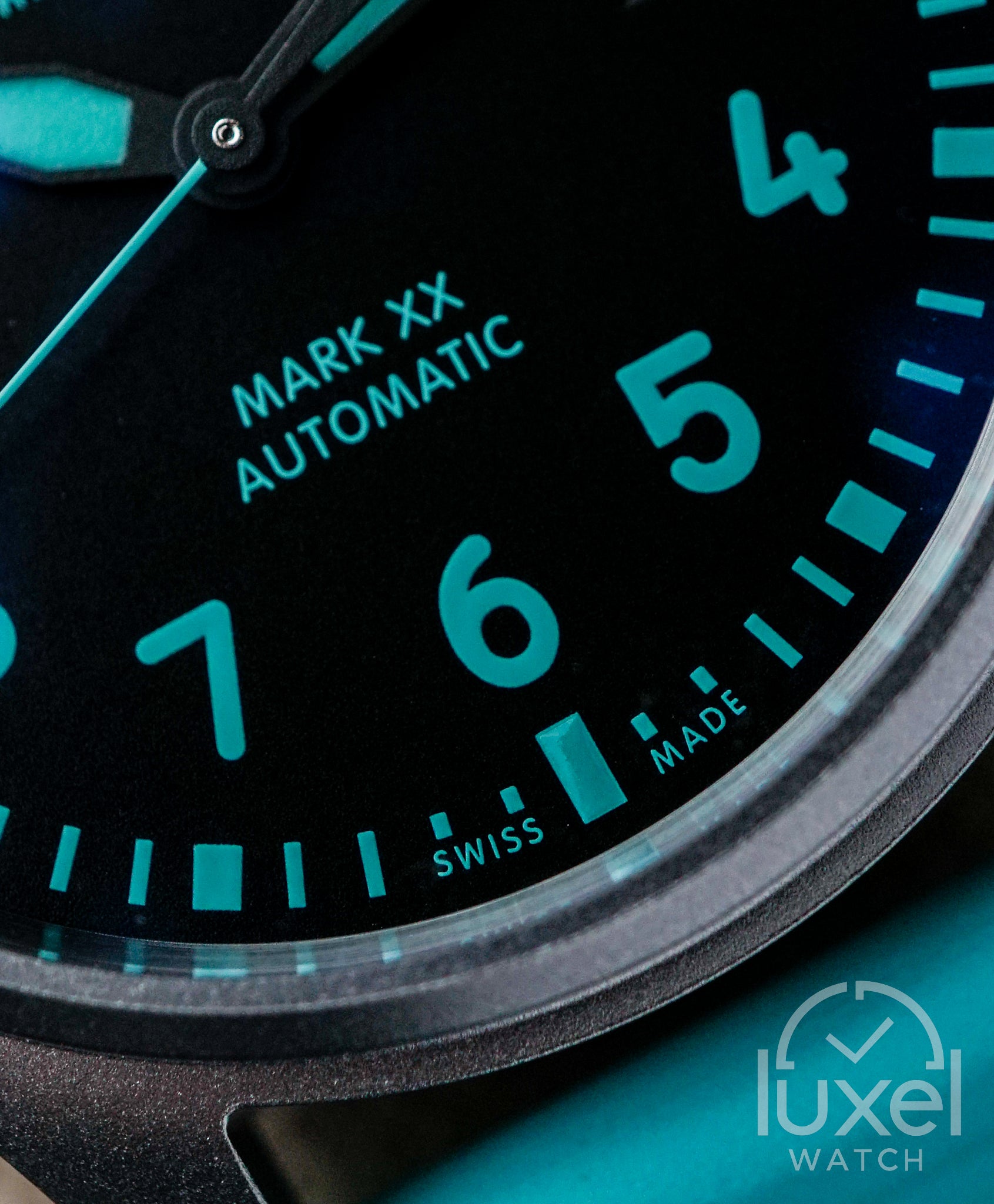 Mark XX Mercedes-AMG PETRONAS Formula One Team 40mm Black Dial with Petronas Green Rubber Strap IW328210
