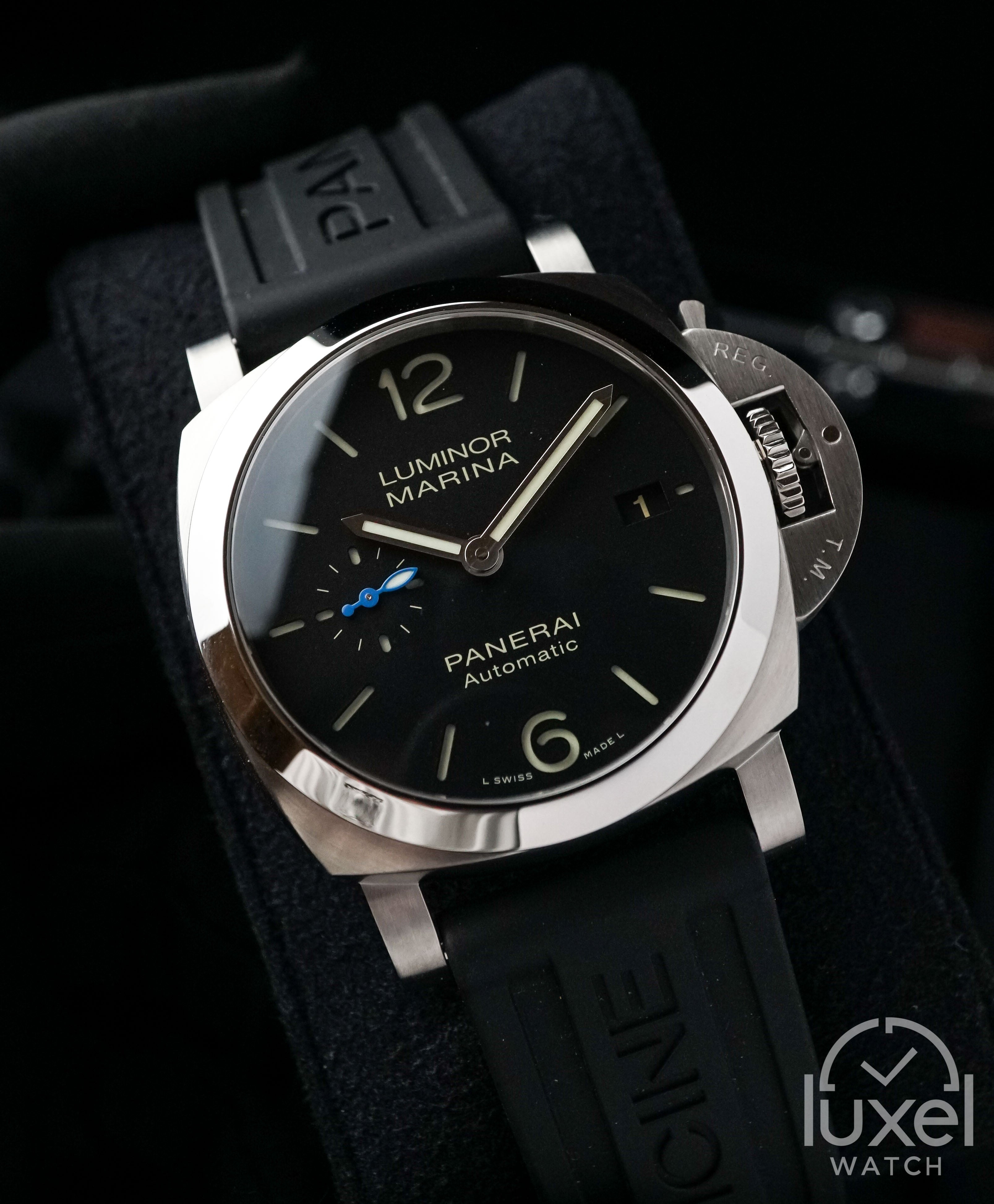 panerai Luminor Quaranta With Black Dial Rubber Strap PAM1372