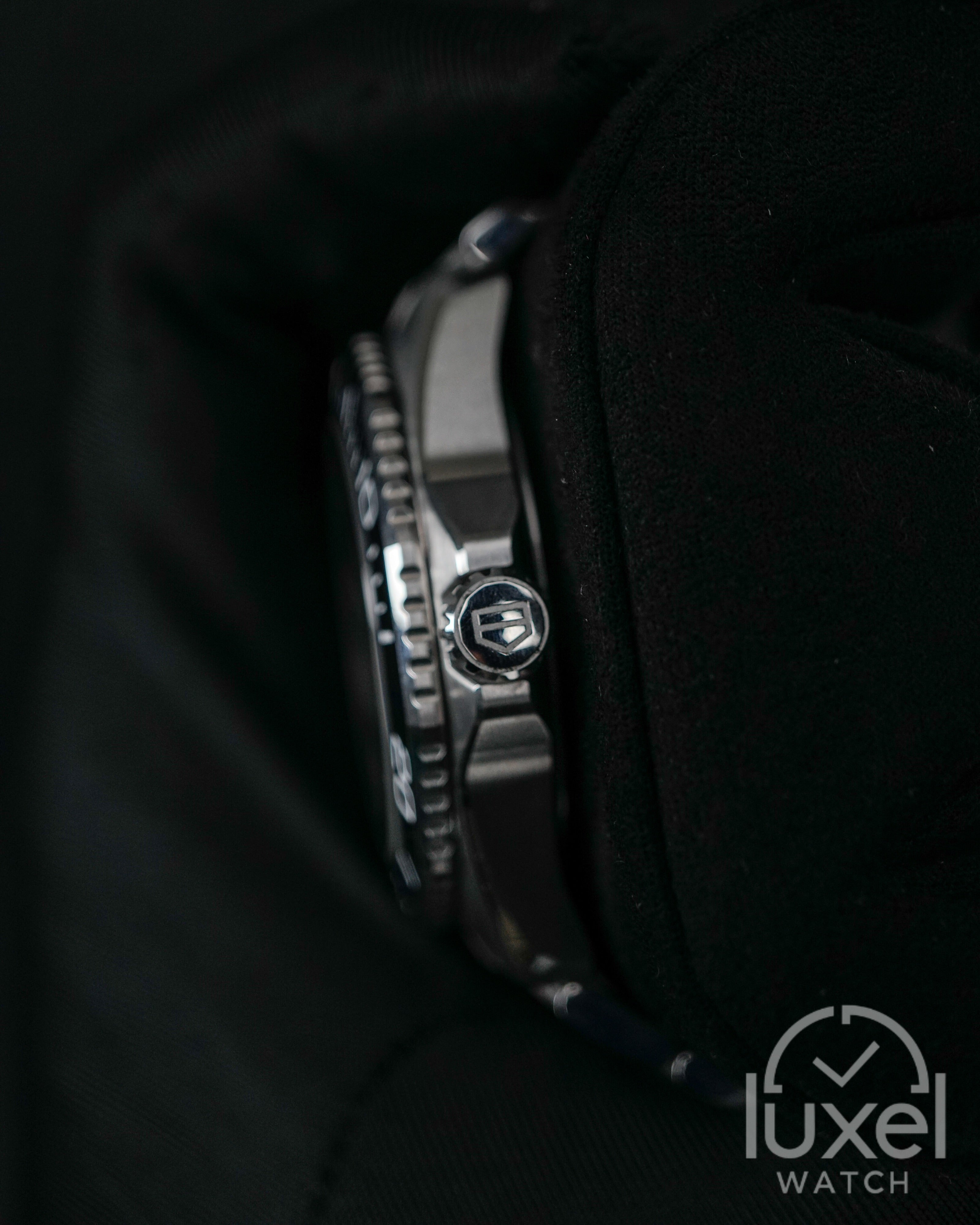 Aquaracer Professional 300 Date Black Dial Rubber Strap WBP201A.FT6197