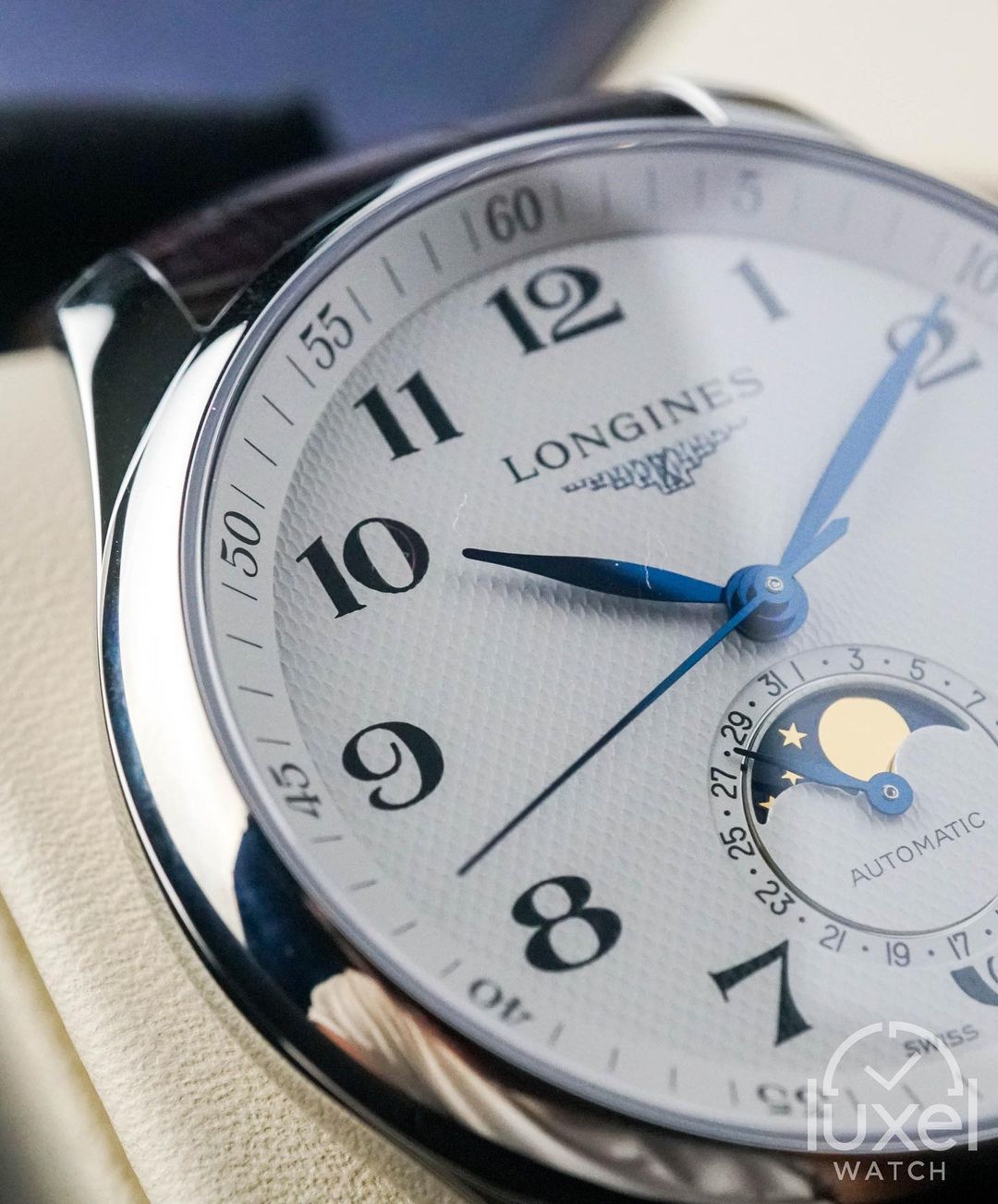 longines Master Collection With Silver “Barleycorn” Dial Leather Strap L2.909.4.78.3