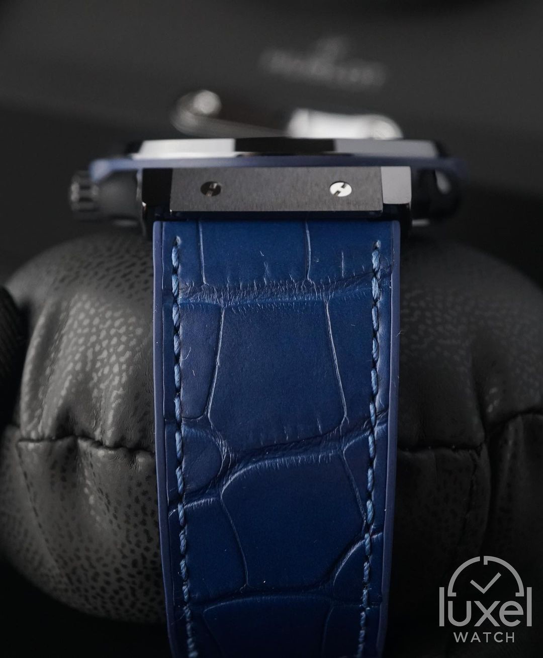 hublot Classic Fusion Ceramic With Blue Dial Alligator Strap 511.CM.7170.LR