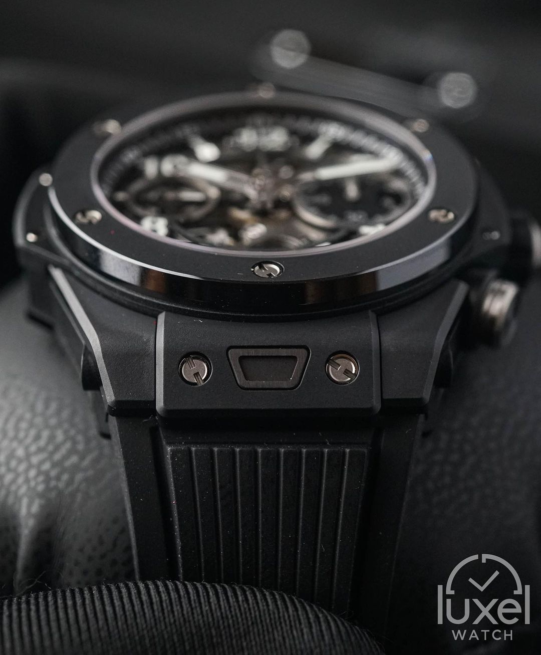 hublot Big Bang Unico Black Magic With Black Dial Rubber Strap 421.CI.1170.RX