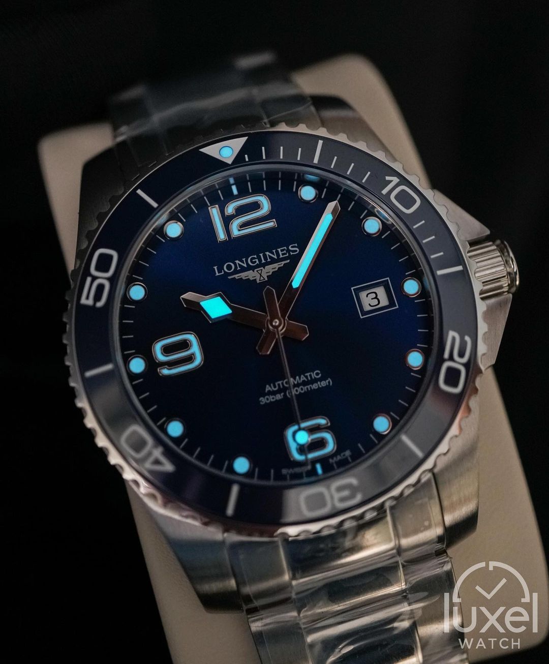 longines Hydroconquest With Blue Dial Steel Bracelet L3.781.4.96.6