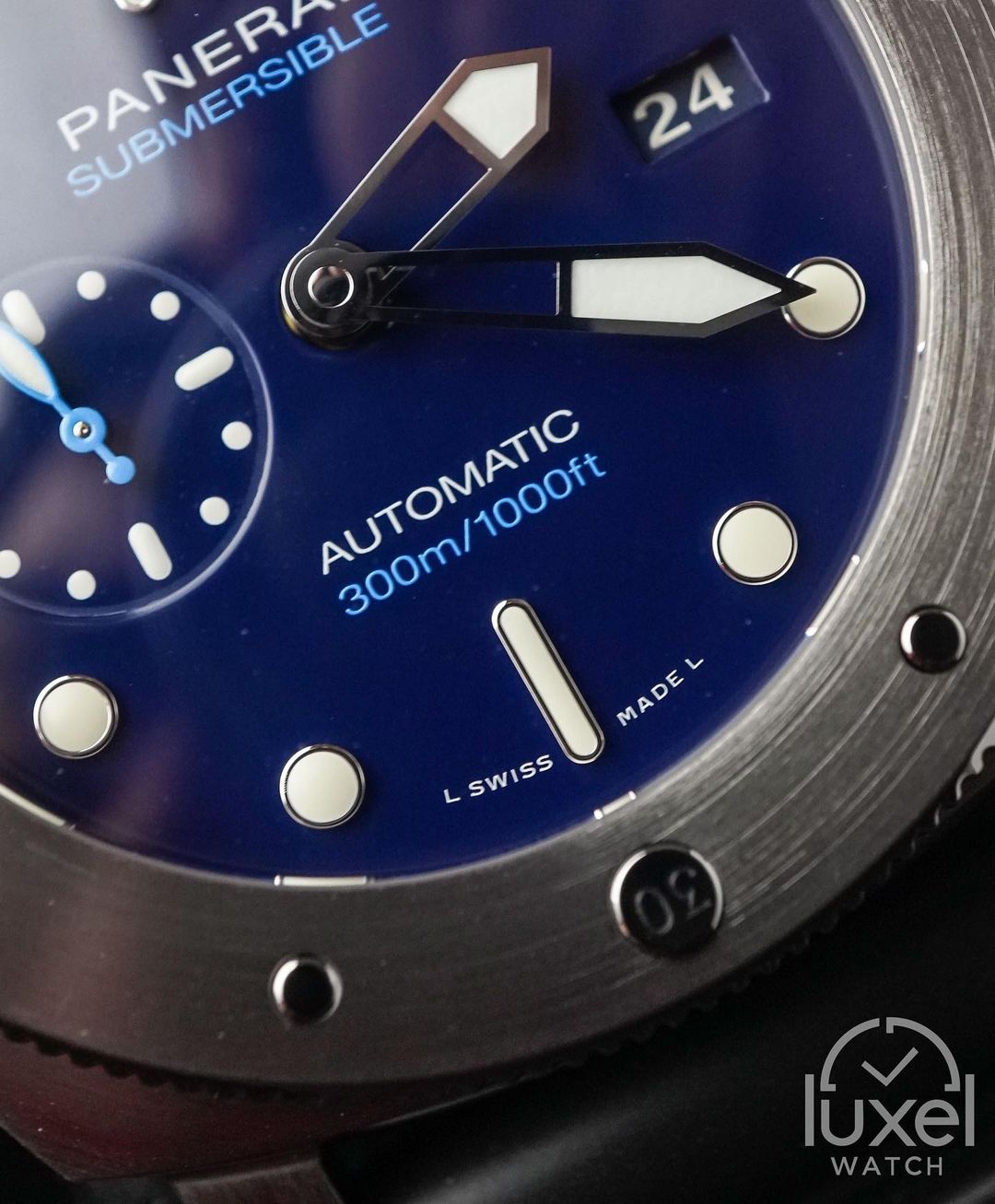 panerai Submersible BMG-TECH With Blue Dial Rubber Strap PAM00692