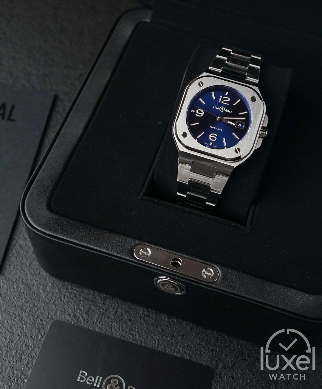 bell ross BR-05 With Blue Dial Steel Bracelet BR05A-BLU-ST/SST