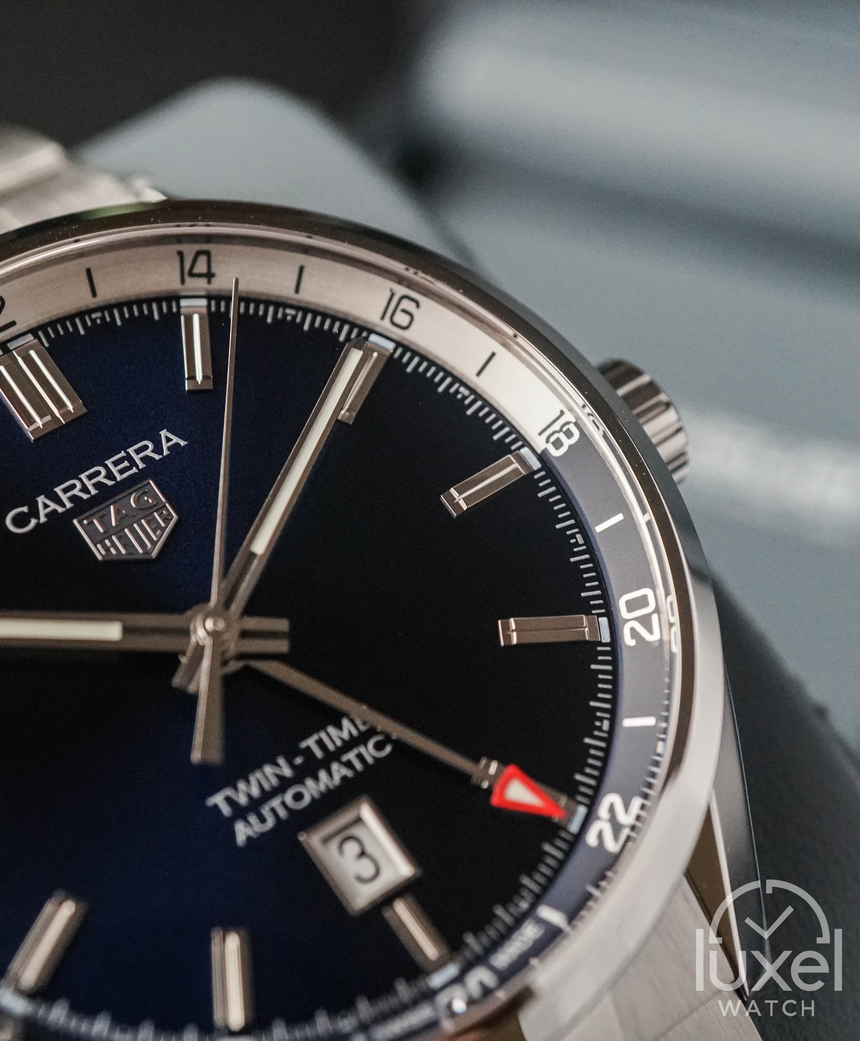 tag heuer Carrera Twin Time Calibre 7 GMT With Blue Dial Steel Bracelet WBN201A