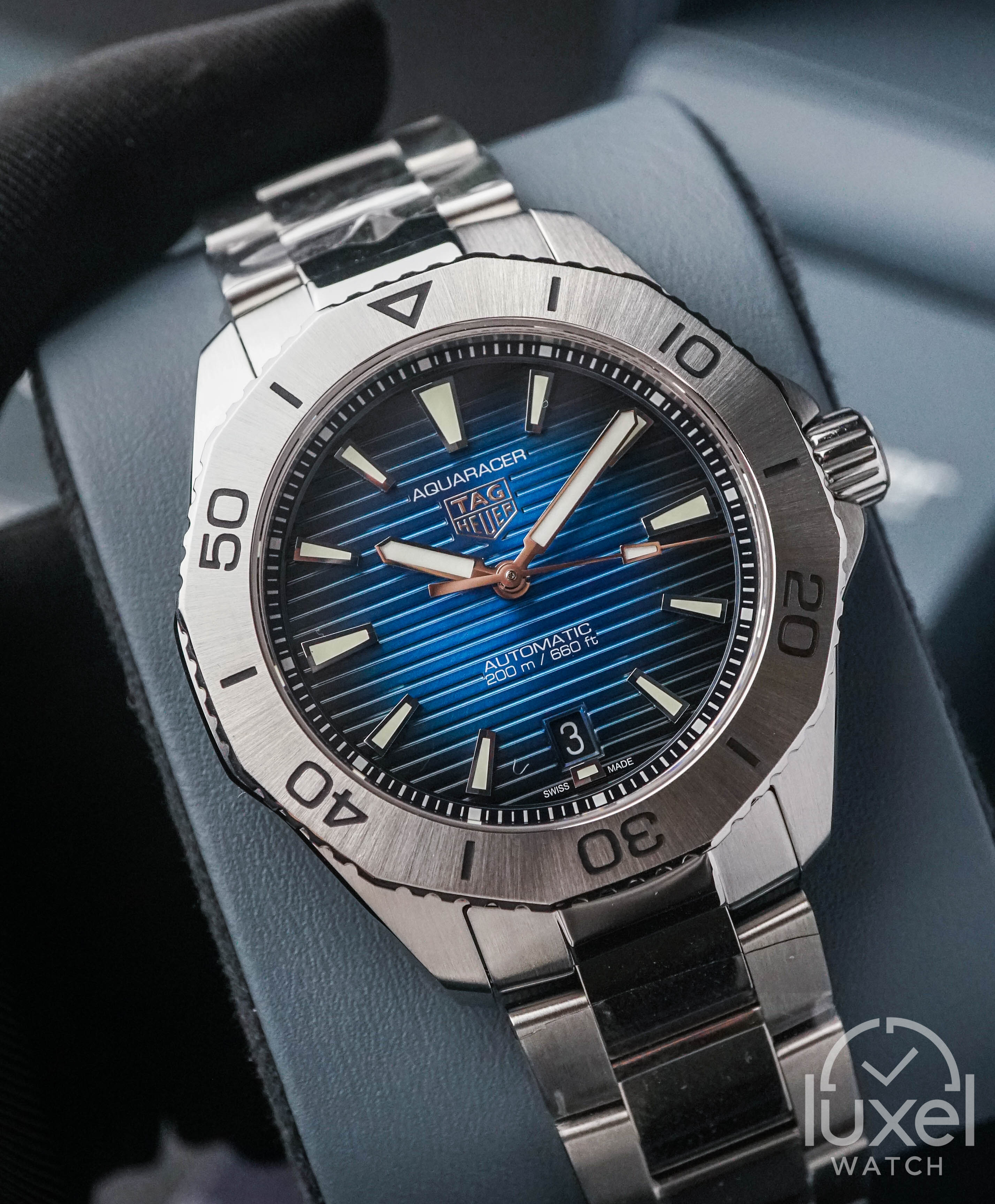 tag heuer Aquaracer Professional 200 With Blue Dial Steel Bracelet WBP2111