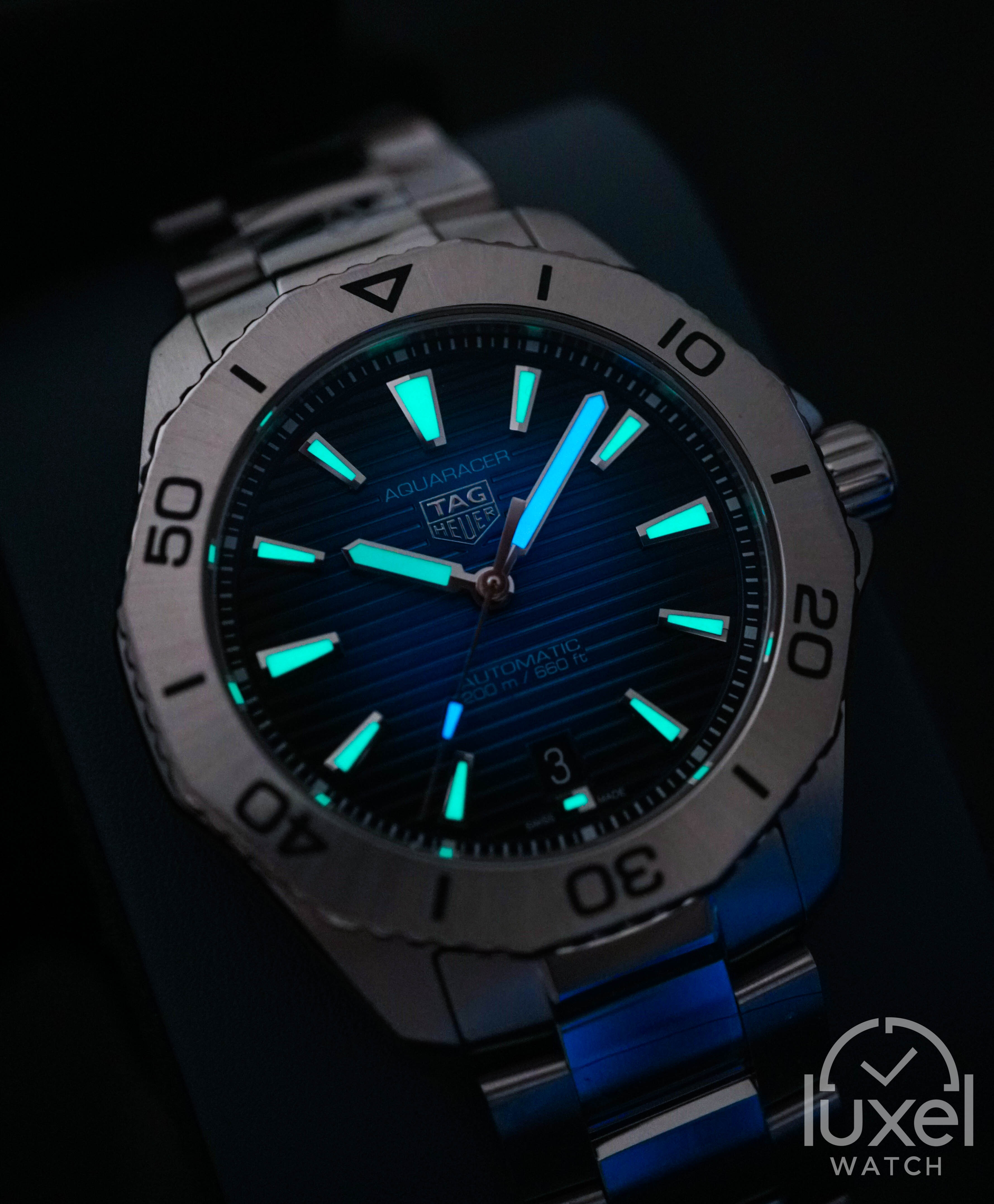 tag heuer Aquaracer Professional 200 With Blue Dial Steel Bracelet WBP2111