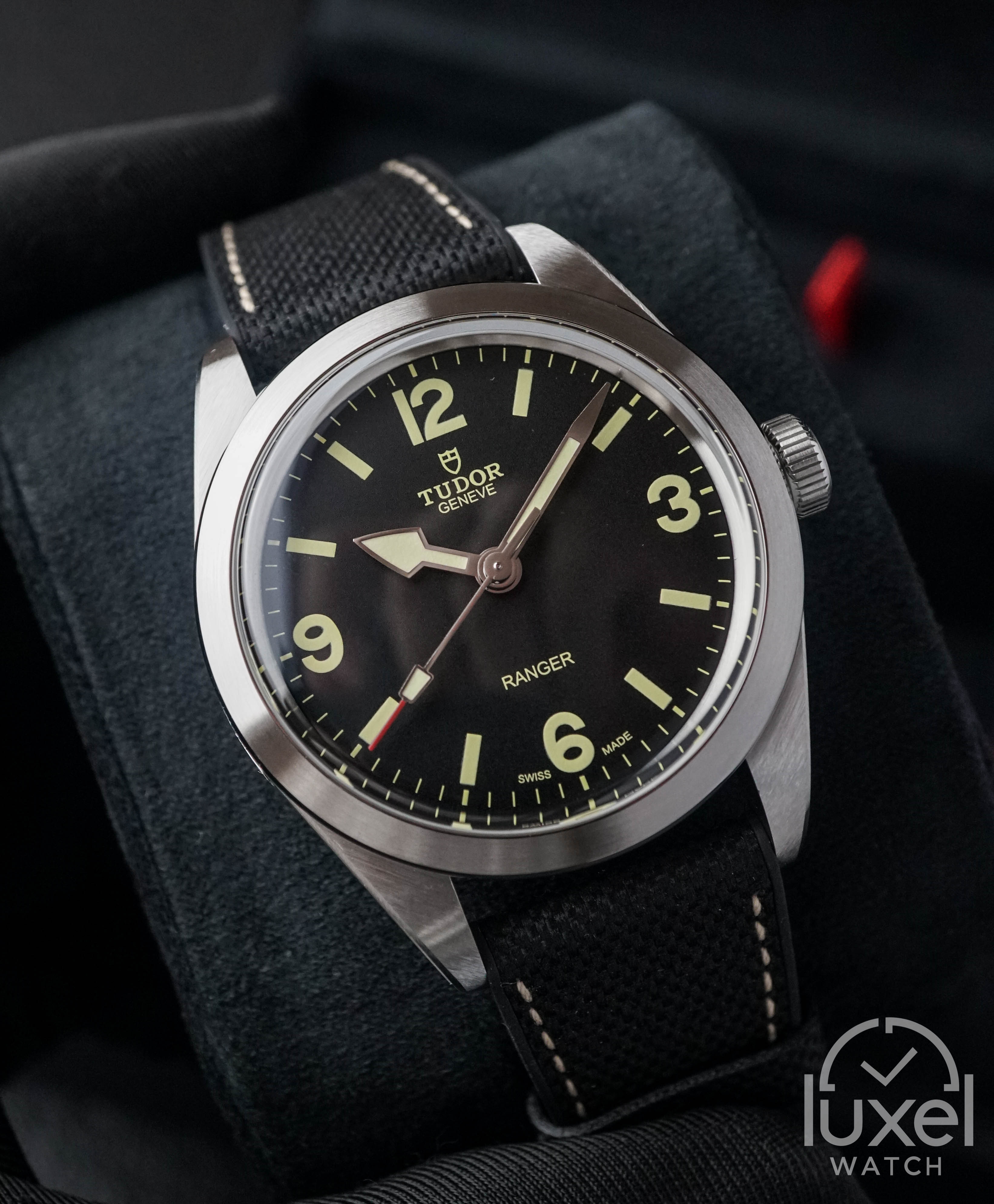 tudor Ranger With Black Dial Rubber-Leather Strap M79950-0002