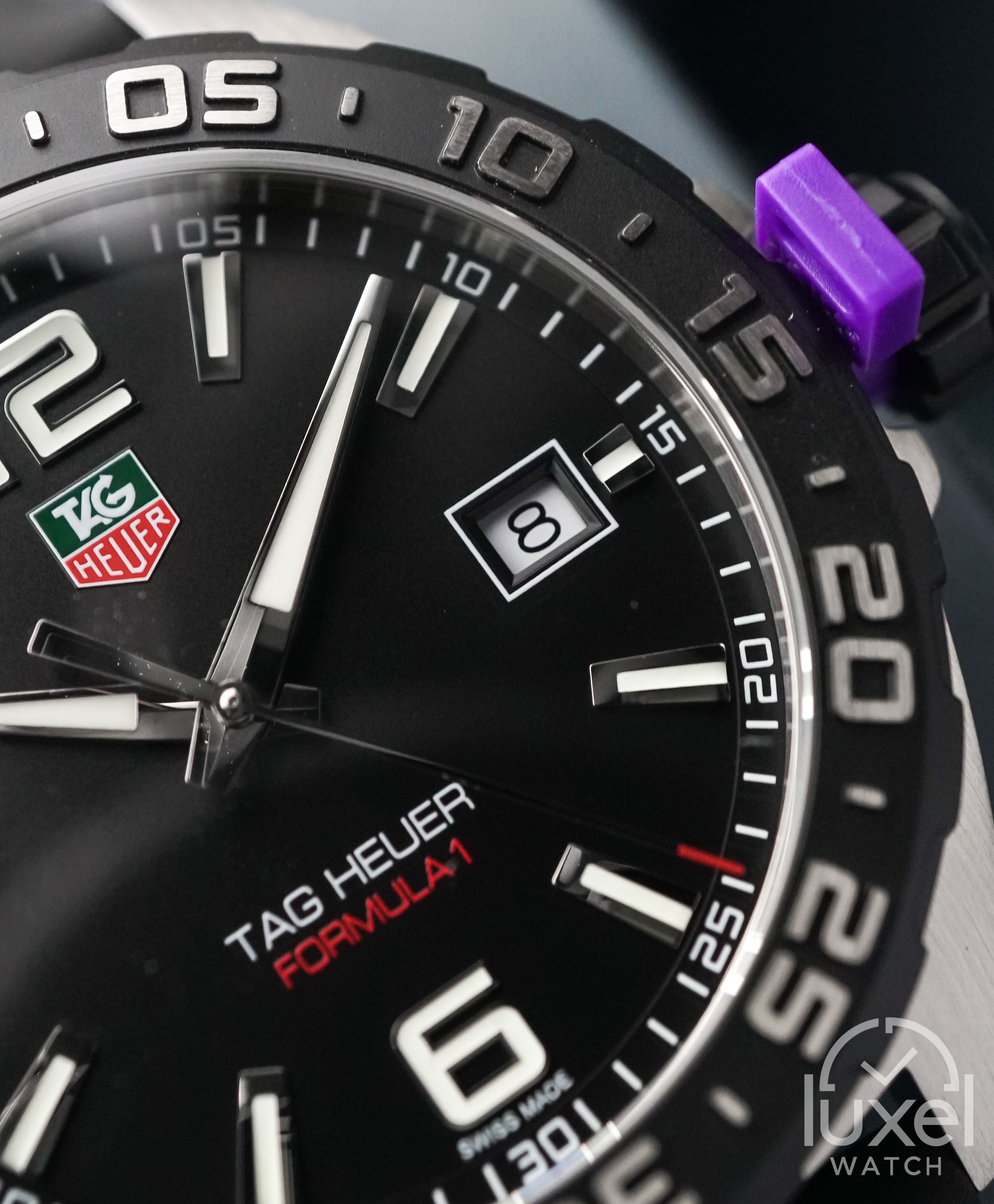 tag heuer Formula 1 Quartz With Black Dial Rubber Strap WAZ1110.FT8023