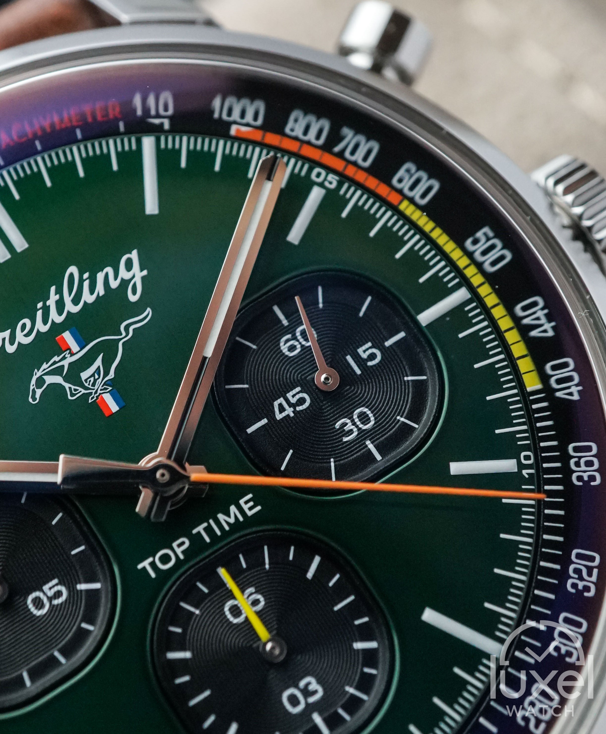 breitling Top Time Ford Mustang With Green Dial Leather Strap A253101A1L1X1