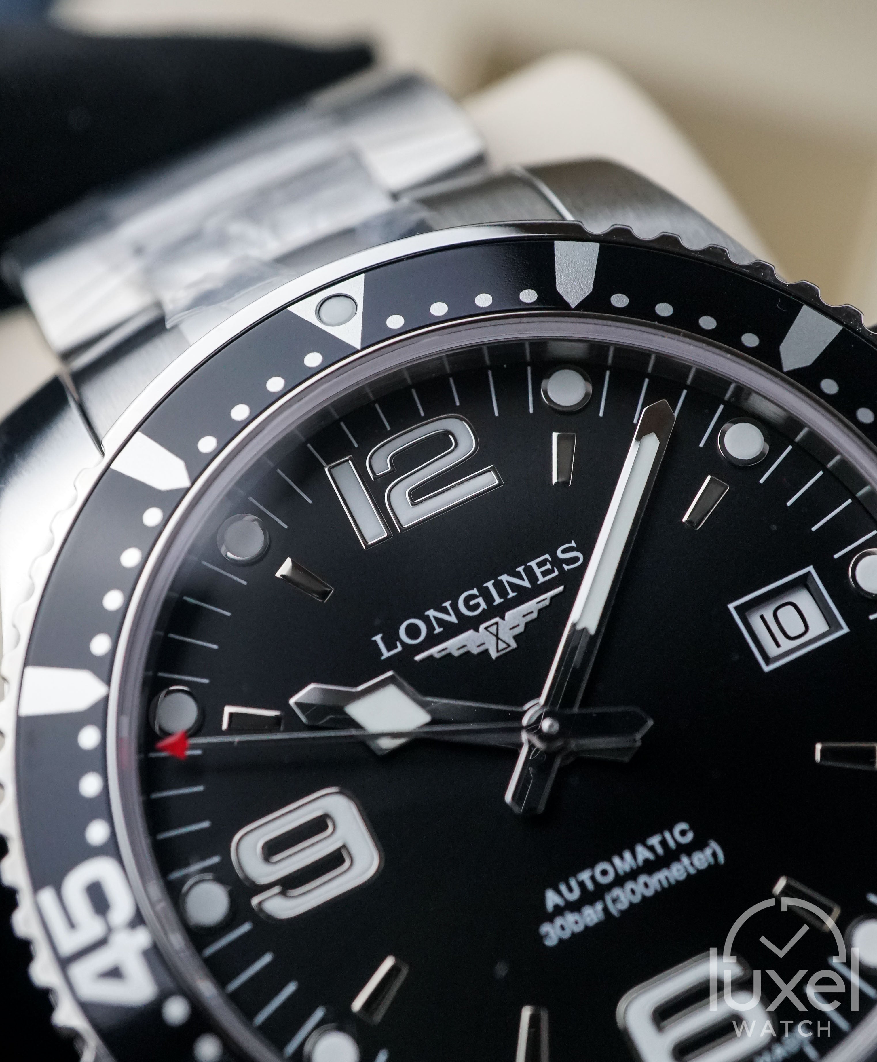 longinsa Hydroconquest With Black Dial Steel Bracelet L3.742.4.56.6