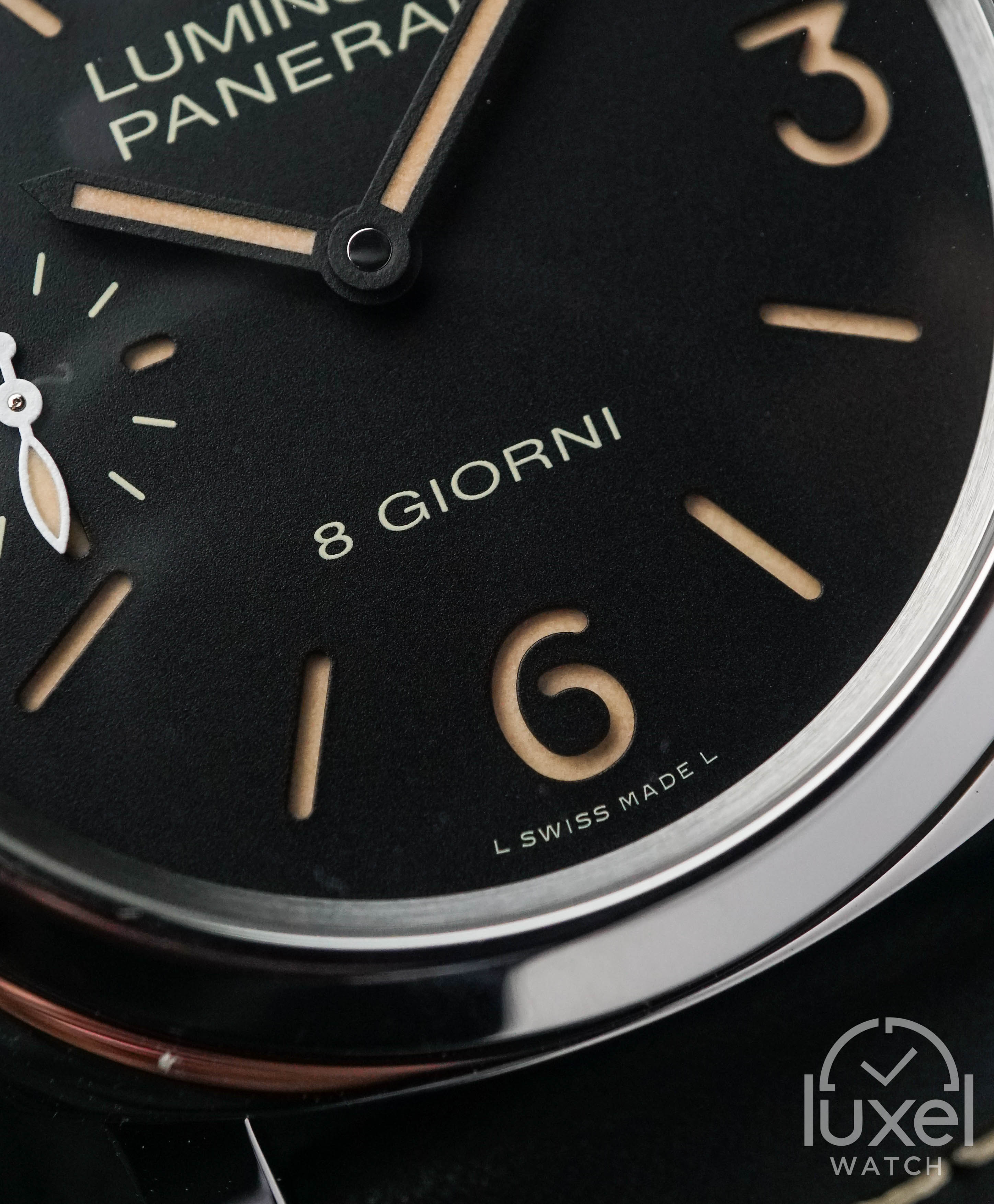 panerai Luminor Base-8 Giorni (8 Days) With Black Dial Leather Rubber Strap PAM915