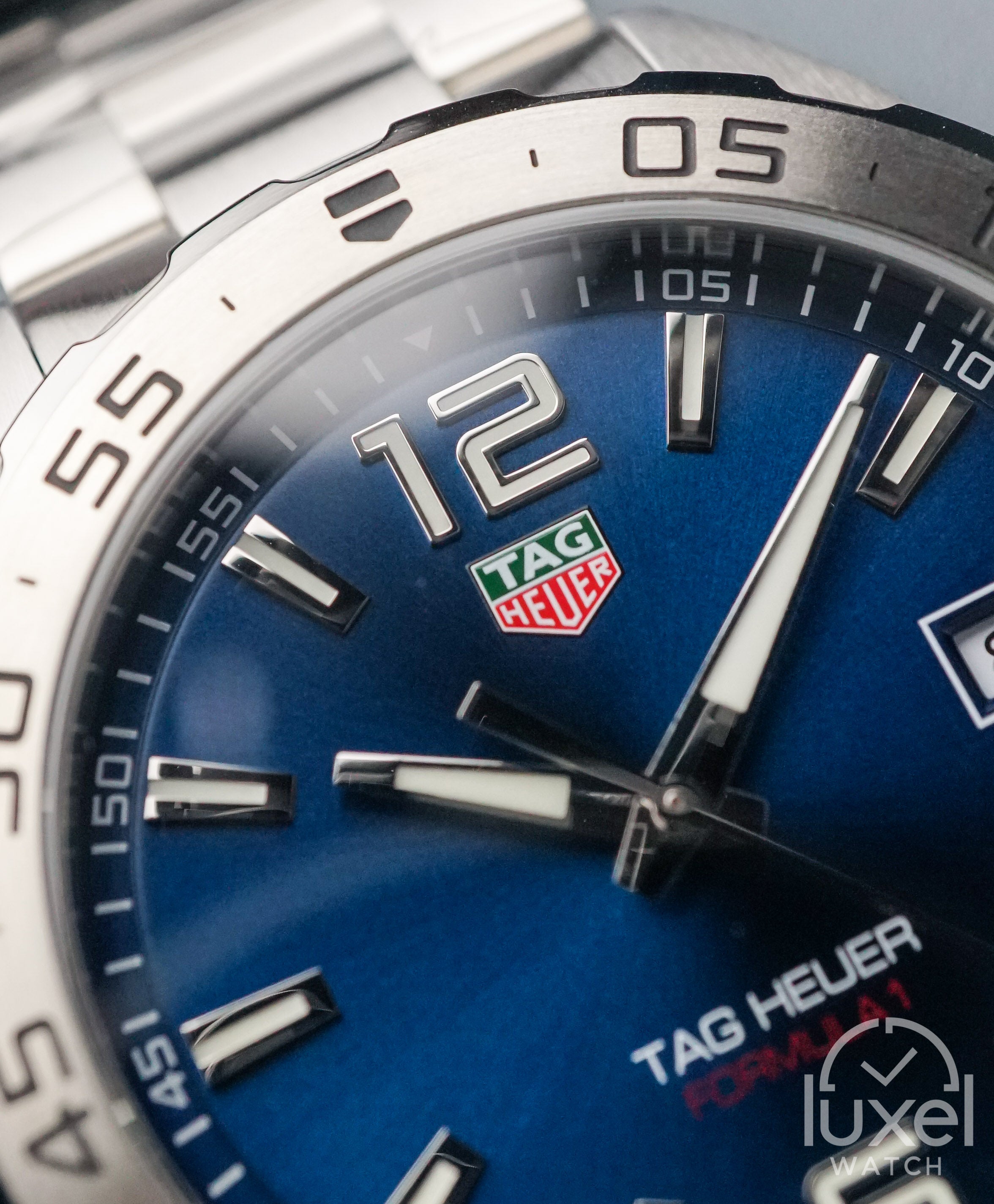 Tag Heuer Formula 1 With Sunray Blue Dial Steel Bracelet WAZ1118.BA0875